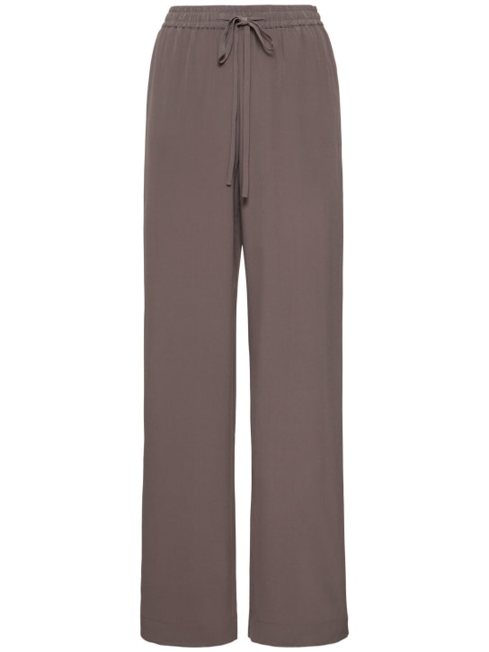 Matteau: Pantalones anchos de seda elástica - Taupe Grey - women_0 | Luisa Via Roma