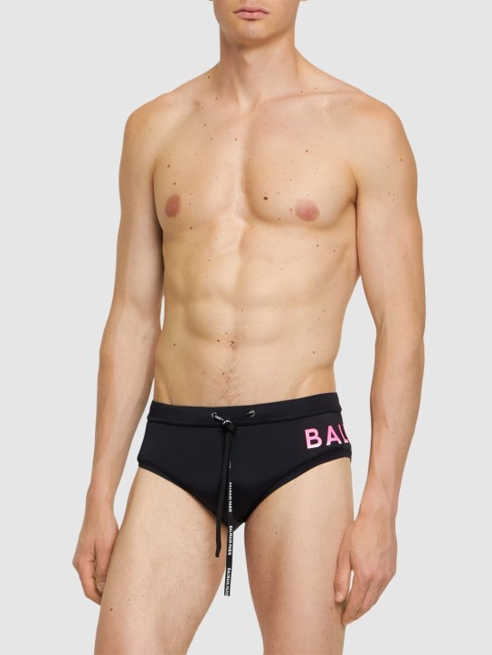 Balmain: Balmain logo弹力科技织物泳裤 - 黑色/粉色 - men_1 | Luisa Via Roma