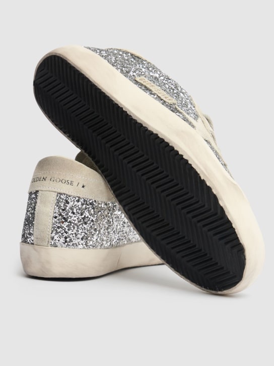 Golden Goose: 20mm Super-Star glittered sneakers - Silver/Ice - women_3 | Luisa Via Roma