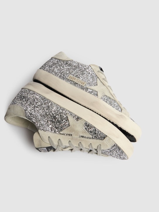 Golden Goose: 20mm Super-Star glittered sneakers - Silver/Ice - women_2 | Luisa Via Roma