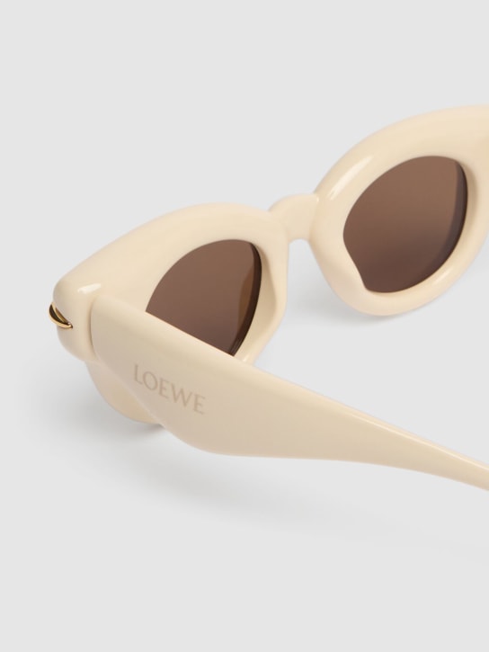Loewe: Inflated round sunglasses - Cream - men_3 | Luisa Via Roma