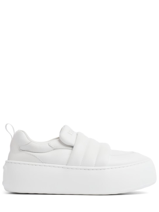 Roger Vivier: Puffy leather low top sneakers - White - women_0 | Luisa Via Roma