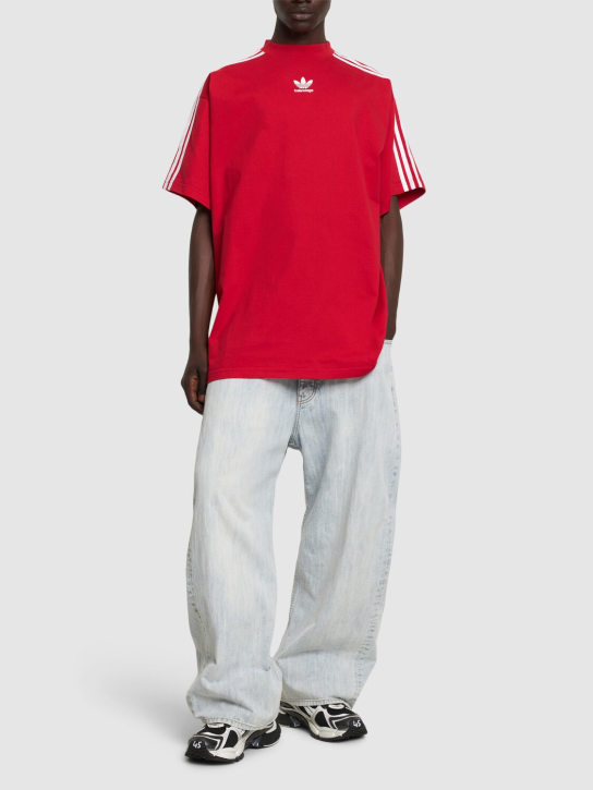Balenciaga: T-shirt oversize en coton Adidas - Rouge/Blanc - men_1 | Luisa Via Roma