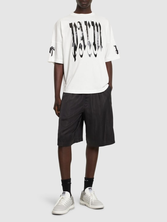 Palm Angels: T-shirt Back Gothic in cotone - Bianco - men_1 | Luisa Via Roma