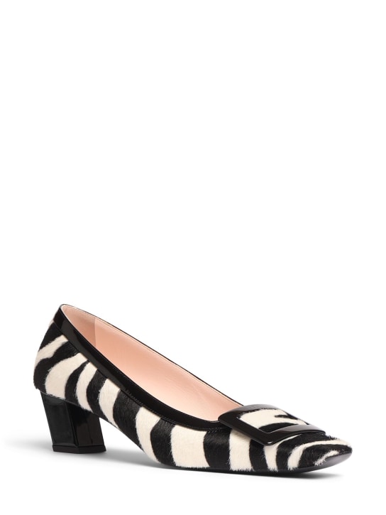 Roger Vivier: 45mm Belle Vivier pony skin pumps - Black/White - women_1 | Luisa Via Roma