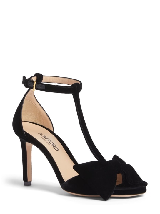 Tom Ford: Sandales en velours Brigitte 85 mm - Noir - women_1 | Luisa Via Roma