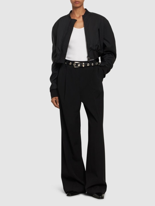 Wardrobe.nyc: Tailored cropped tech bomber jacket - Siyah - women_1 | Luisa Via Roma