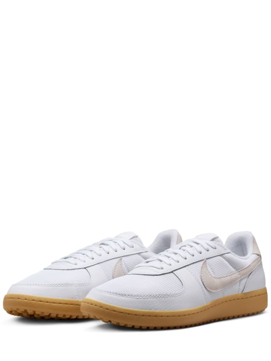 Nike: Sneakers „Field General 82 SP“ - White/White-gum - men_1 | Luisa Via Roma