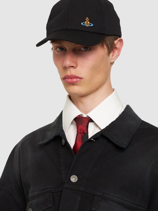 Vivienne Westwood: Logo刺绣棉质棒球帽 - 黑色 - men_1 | Luisa Via Roma
