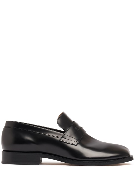 Maison Margiela: Brushed calfskin leather tabi loafers - Black - men_0 | Luisa Via Roma