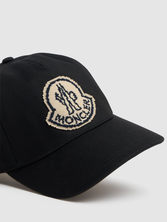 Moncler: Logo detail cotton baseball cap - men_2 | Luisa Via Roma