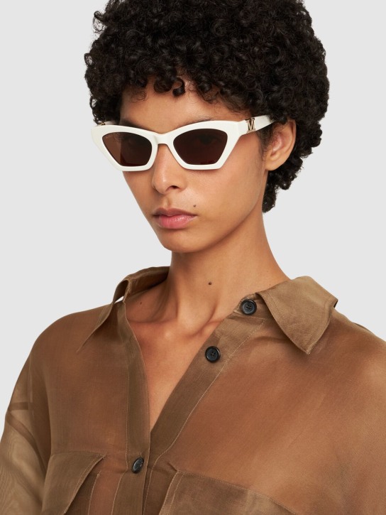 Max Mara: Emme13 cat-eye sunglasses - Açık Kahverengi - women_1 | Luisa Via Roma
