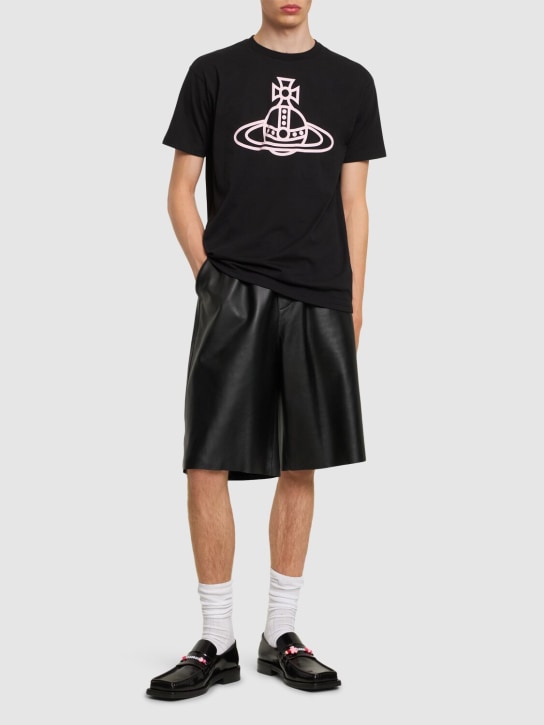 Vivienne Westwood: Securité 클래식 티셔츠 - 블랙 - men_1 | Luisa Via Roma