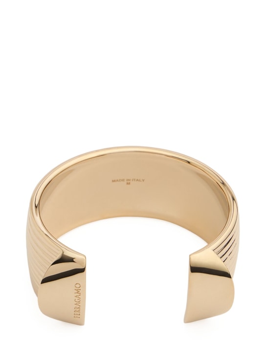 Ferragamo: Bracciale rigido Gancio 80 - Oro - women_0 | Luisa Via Roma