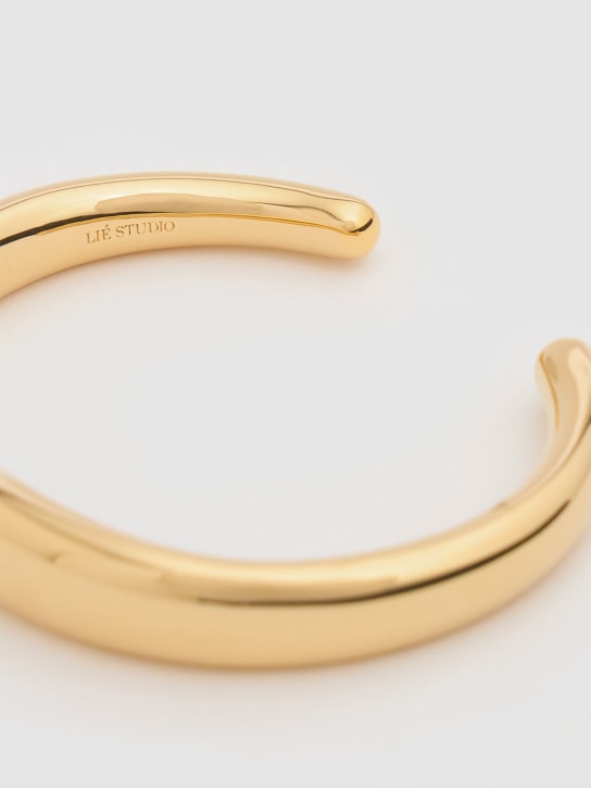 LIÉ STUDIO: The Amanda cuff bracelet - Gold - women_2 | Luisa Via Roma