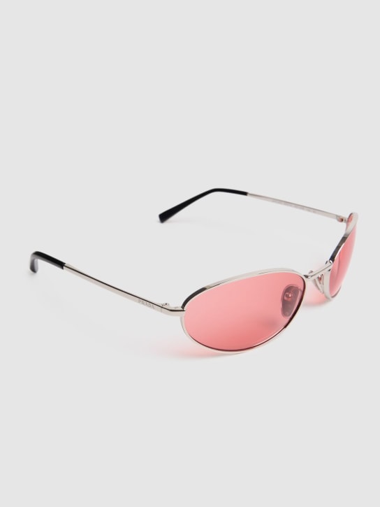 Prada: Runde, metallische Sonnenbrille - Silber/Pink - women_1 | Luisa Via Roma