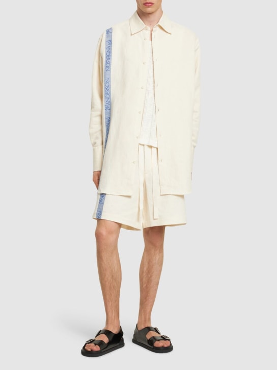 JW Anderson: 大廓型亚麻&棉衬衫 - 米白色 - men_1 | Luisa Via Roma