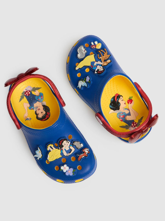 Crocs: Snow White print rubber crocs - Yellow/Multi - kids-girls_1 | Luisa Via Roma