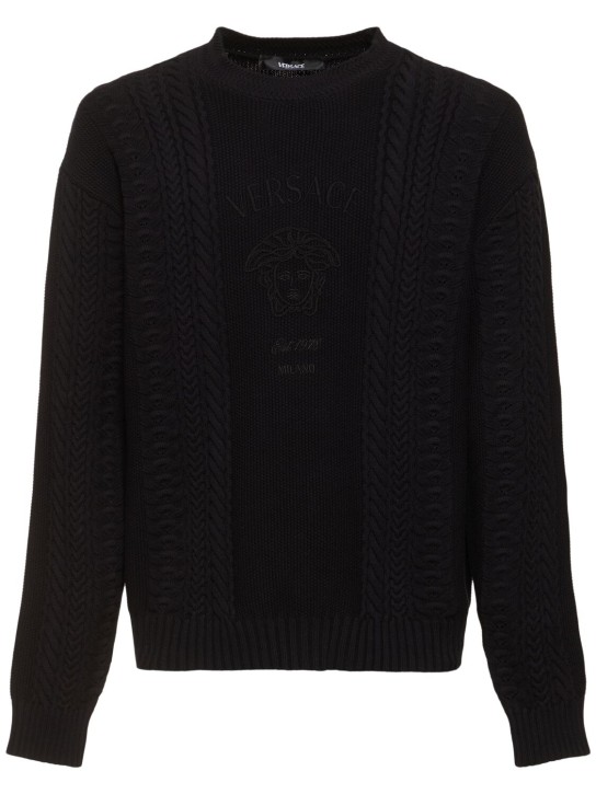 Versace: Suéter de punto de algodón con logo - Negro - men_0 | Luisa Via Roma