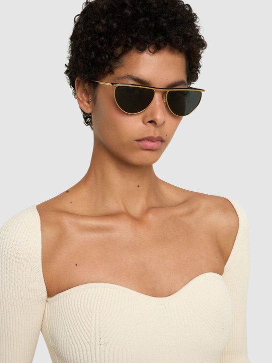 Khaite: KHAITE x Oliver Peoples metal sunglasses - Black/Gold - women_1 | Luisa Via Roma