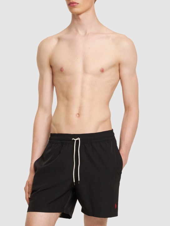 Polo Ralph Lauren: Shorts Traveler in techno stretch con logo - Nero - men_1 | Luisa Via Roma