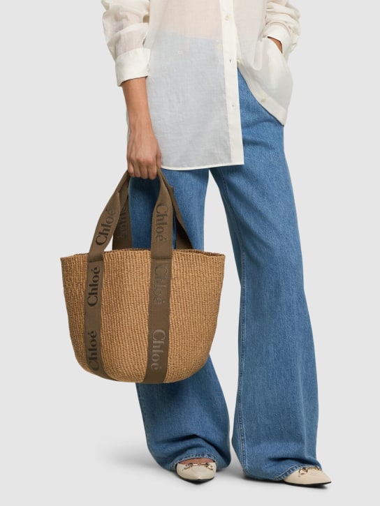 Chloé: Grand sac cabas en papier Woody - Dark Nut - women_1 | Luisa Via Roma