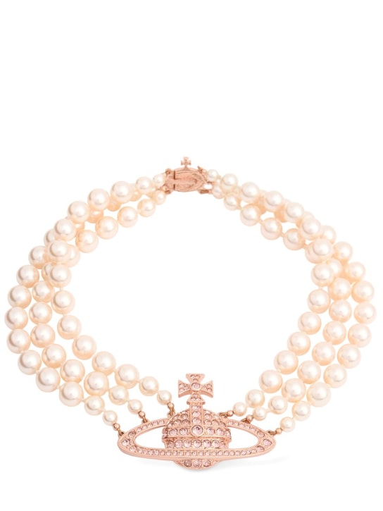 Vivienne Westwood: Three row faux pearl bas relief choker - Cream/Rosegold - women_0 | Luisa Via Roma