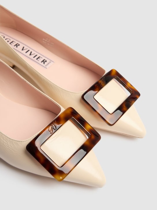 Roger Vivier: 5mm Gommettine leather ballerina flats - Ivory - women_3 | Luisa Via Roma