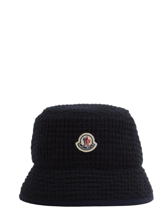 Moncler: Cappello bucket in misto lana vergine con logo - Blu - men_0 | Luisa Via Roma