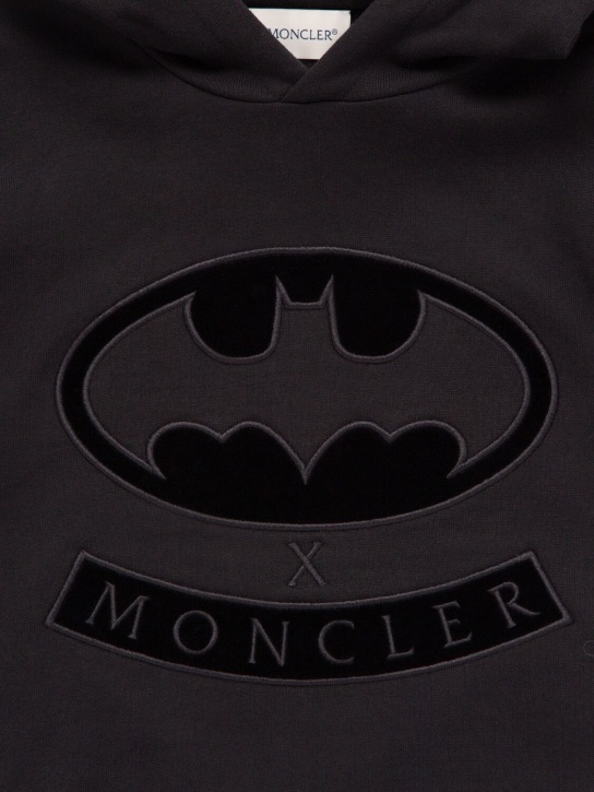 Moncler: Sweat-shirt en coton à capuche Batman - Noir - kids-boys_1 | Luisa Via Roma