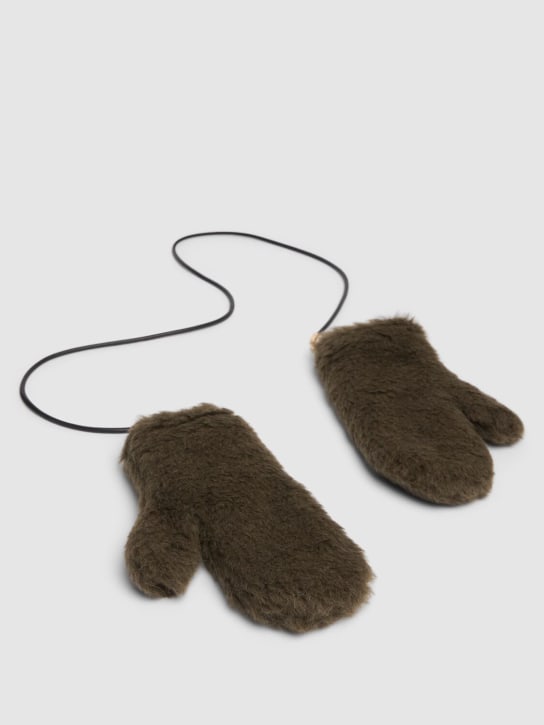 Max Mara: Ombrato3 teddy gloves - Grey - women_1 | Luisa Via Roma