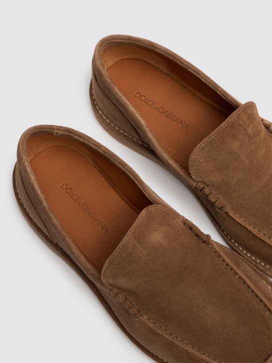 Dolce&Gabbana: New Florio suede loafers - Nocciola - men_3 | Luisa Via Roma