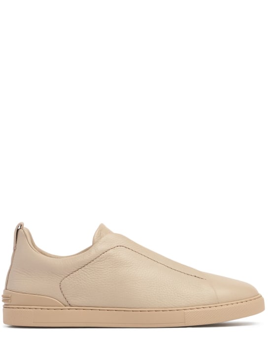 Zegna: Sneakers Triple Stitch de piel - Off-White - men_0 | Luisa Via Roma