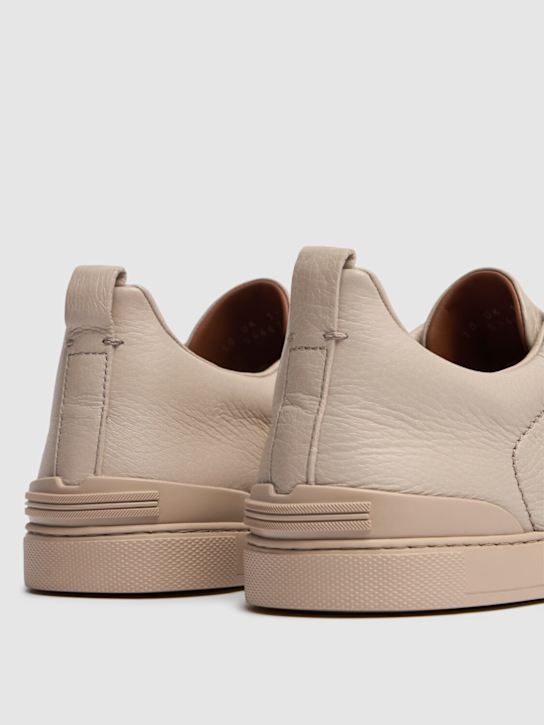 Zegna: Triple Stitch leather low-top sneakers - Beige - men_3 | Luisa Via Roma