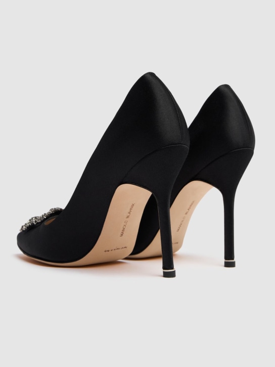 Manolo Blahnik: 105mm Hangisi satin pumps - Black - women_5 | Luisa Via Roma