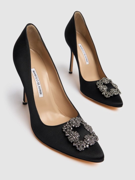 Manolo Blahnik: 105mm Hangisi satin pumps - Black - women_3 | Luisa Via Roma