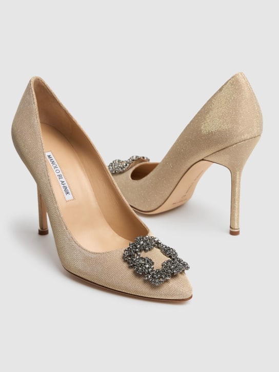 Manolo Blahnik: 105毫米Hangisi亮粉高跟鞋 - 金色 - women_2 | Luisa Via Roma