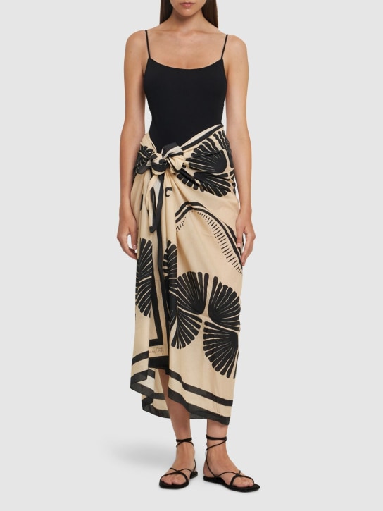 Johanna Ortiz: Kené printed cotton sarong - Beige/Black - women_1 | Luisa Via Roma