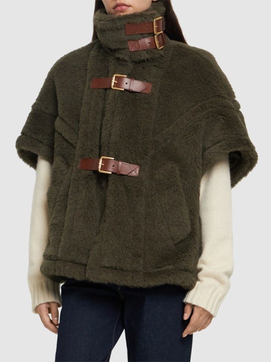 Max Mara: LVR Exclusive New Rodano teddy cape - women_1 | Luisa Via Roma