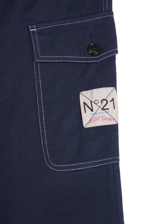 N°21: コットンブレンドギャバジンカーゴパンツ - ブルー - kids-boys_1 | Luisa Via Roma