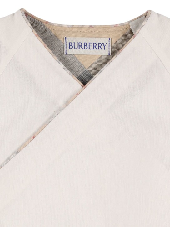 Burberry: Body in cotone e bavaglino stampa check - Bianco - kids-boys_1 | Luisa Via Roma