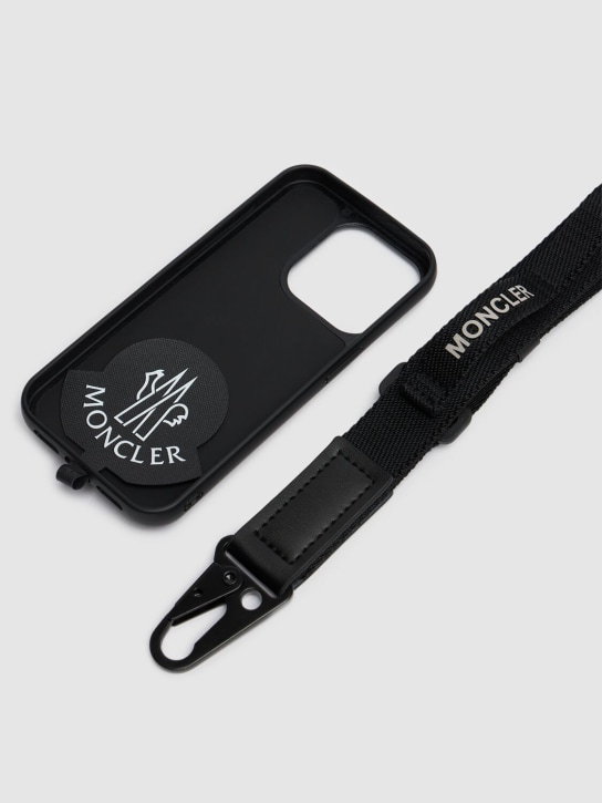 Moncler: Nakoa iPhone 15 Pro case - Schwarz - men_2 | Luisa Via Roma
