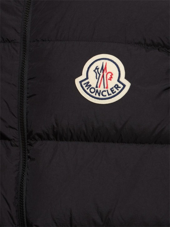 Moncler: Piumino smanicato Almaz in nylon super leggero - Nero - men_3 | Luisa Via Roma