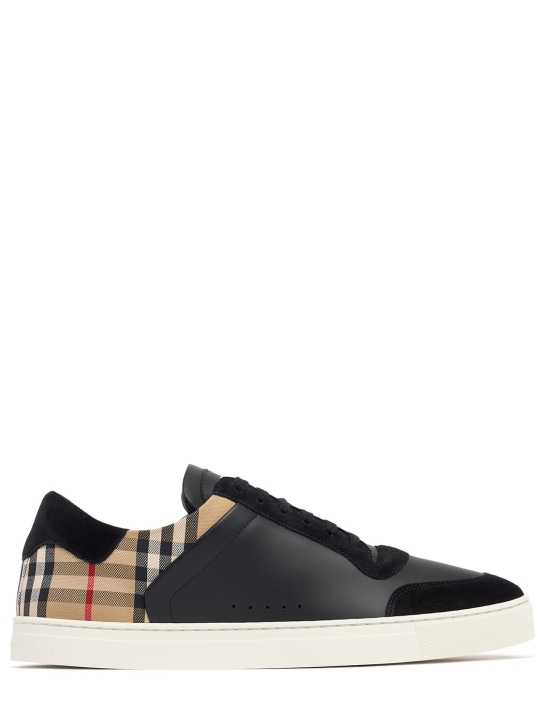 Burberry: Sneakers aus Leder „Stevie“ - men_0 | Luisa Via Roma