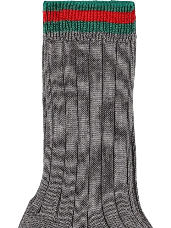 Gucci: Socken aus Baumwolle mit Webdetail - Anthrazit - kids-girls_1 | Luisa Via Roma