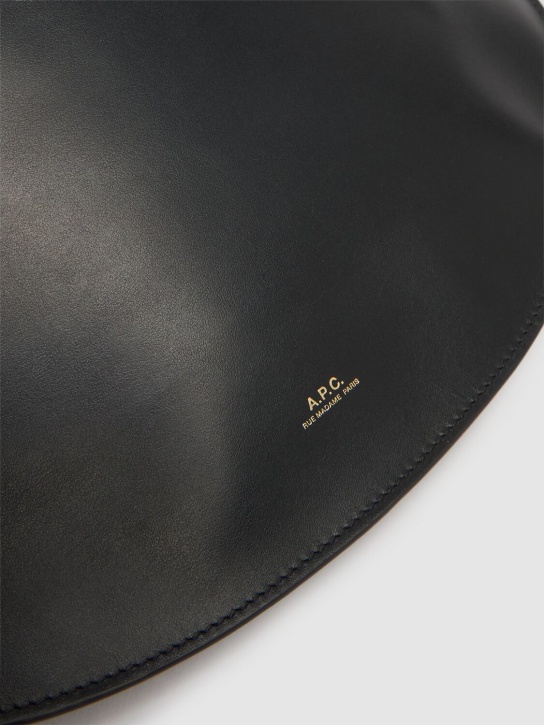 A.P.C.: Sac Iris leather shoulder bag - women_3 | Luisa Via Roma