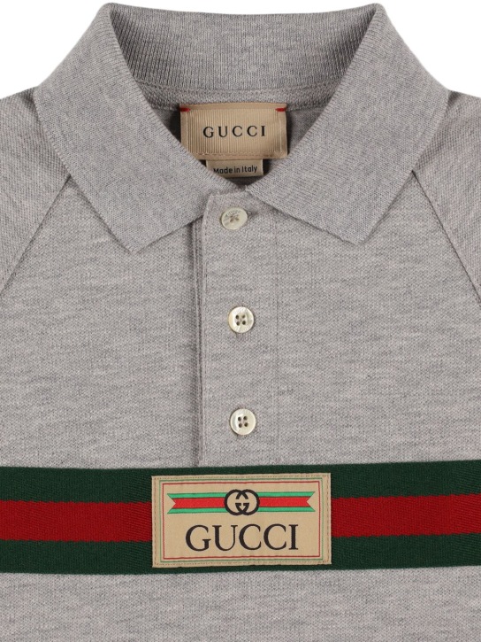 Gucci: Logo棉质珠地网眼布POLO衫 - 浅灰色 - kids-girls_1 | Luisa Via Roma