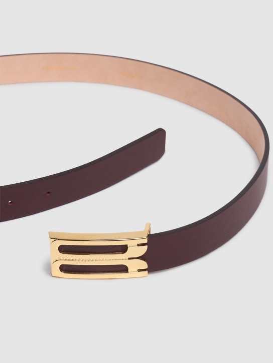 Victoria Beckham: Regular frame smooth leather belt - Burgundy - women_1 | Luisa Via Roma