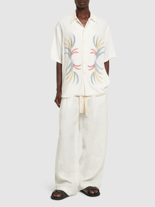 Commas: Palm embroidered camp collar shirt - Off White - men_1 | Luisa Via Roma