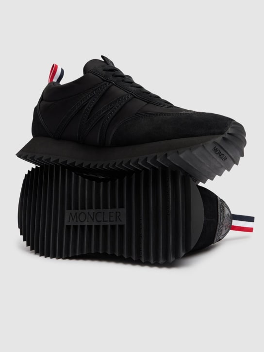 Moncler: Pacey nylon sneakers - men_4 | Luisa Via Roma